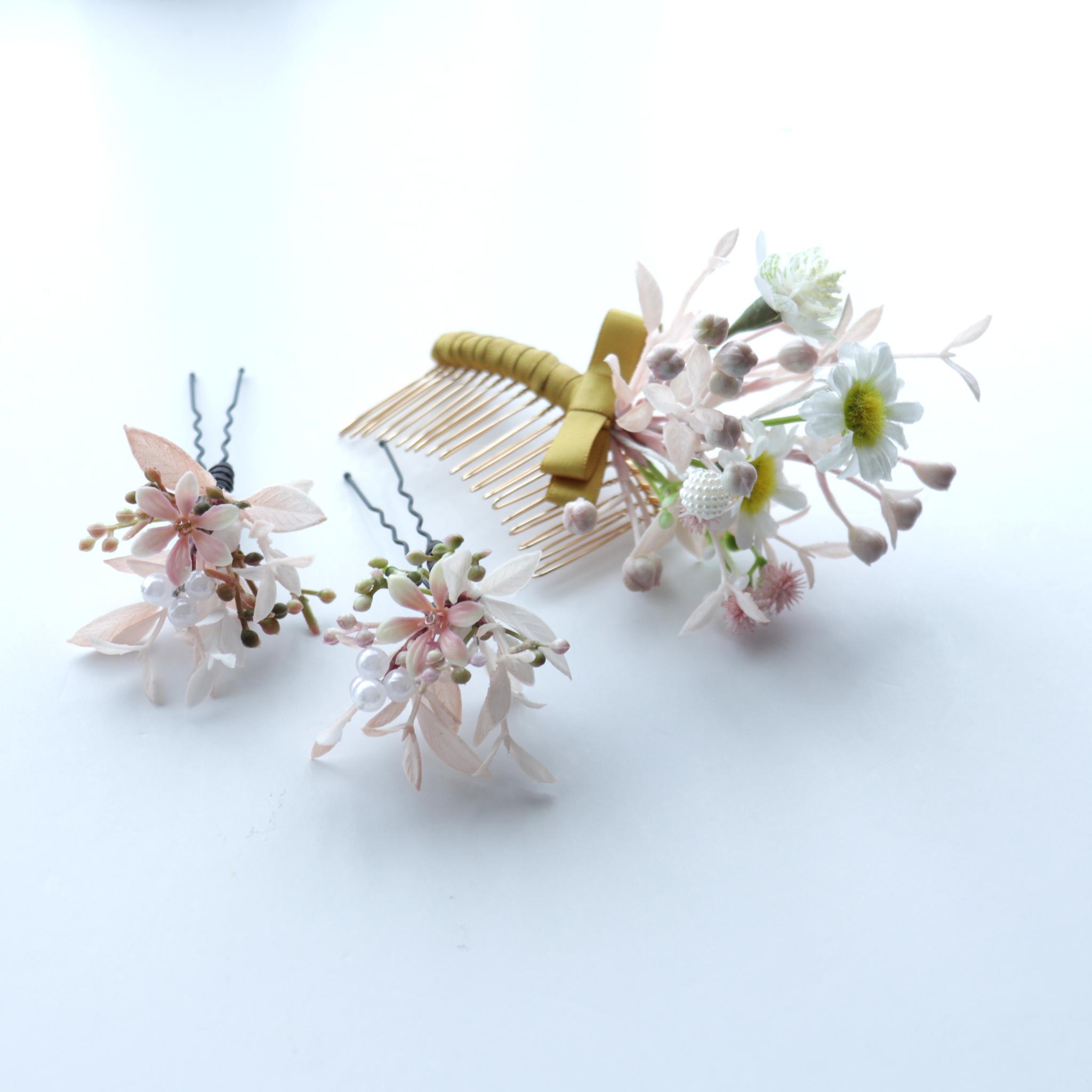 野の花の花束を纏う 髪飾りセット「デージー」｜コーム・Uピン | 3枚目