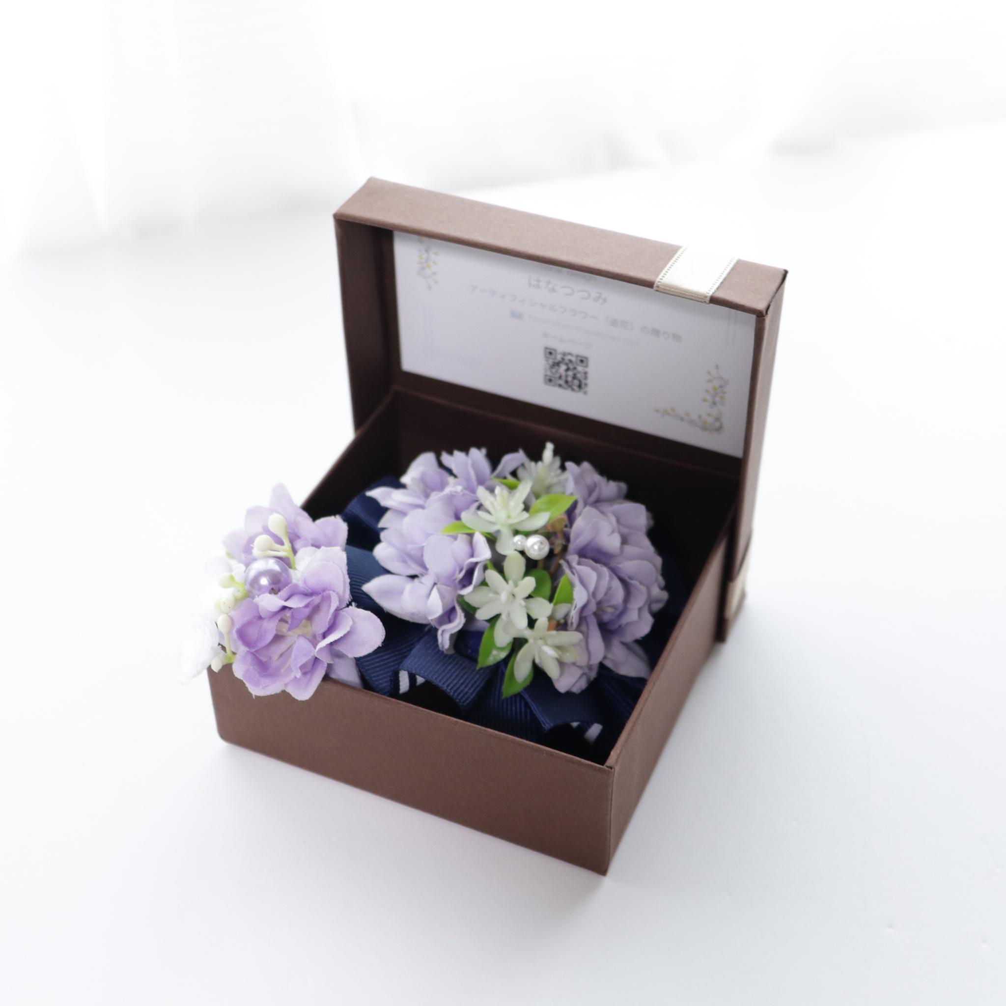 M-514【彩り花のヘアアクセサリー】　ラベンダー色（＊お子様やショートヘアOK）ケース付1枚目の画像