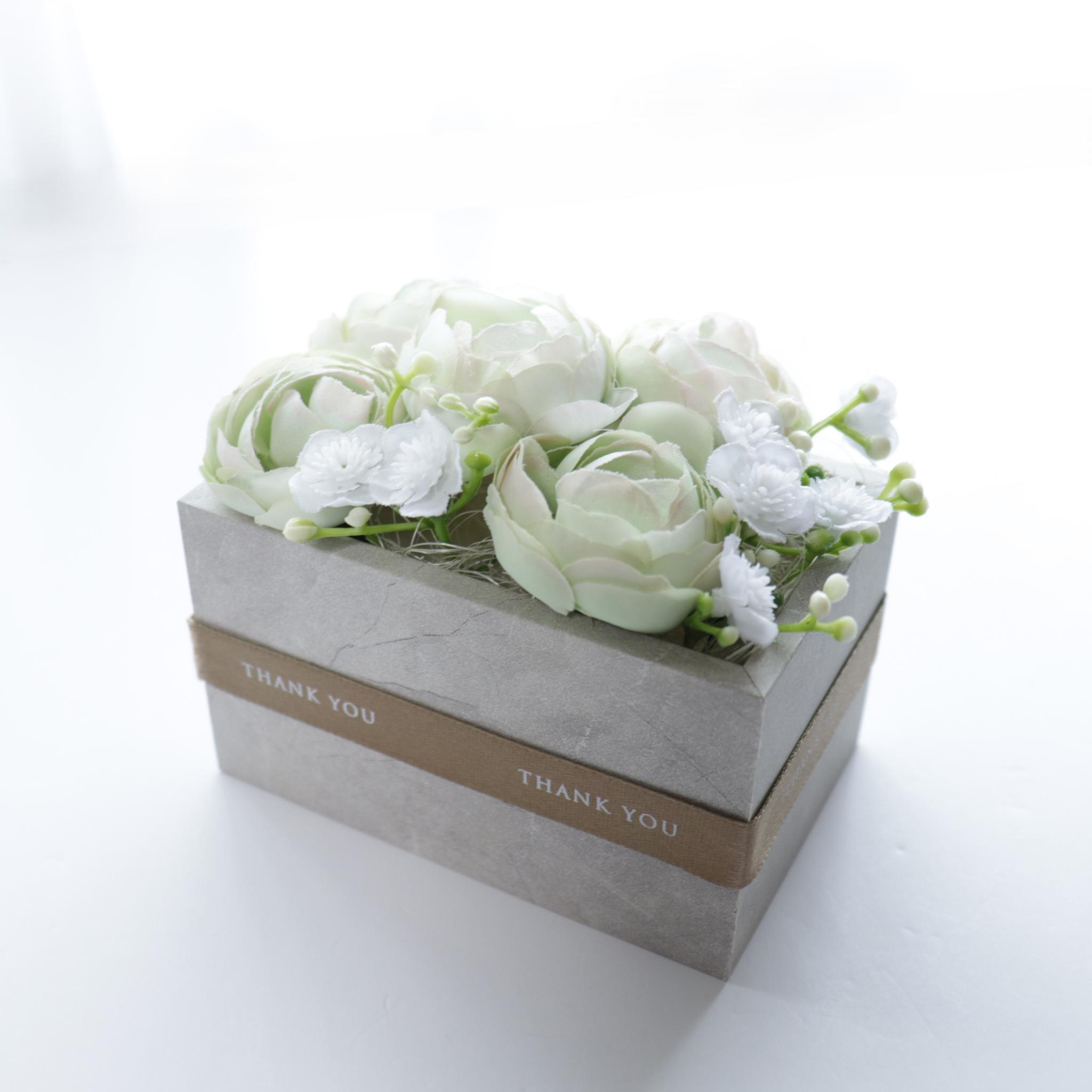 【送料込】メッセージフラワー【Floral box】ラナンキュラス　シャーベットグリーン　 （送料：北海道・沖縄別途金額 | 6枚目