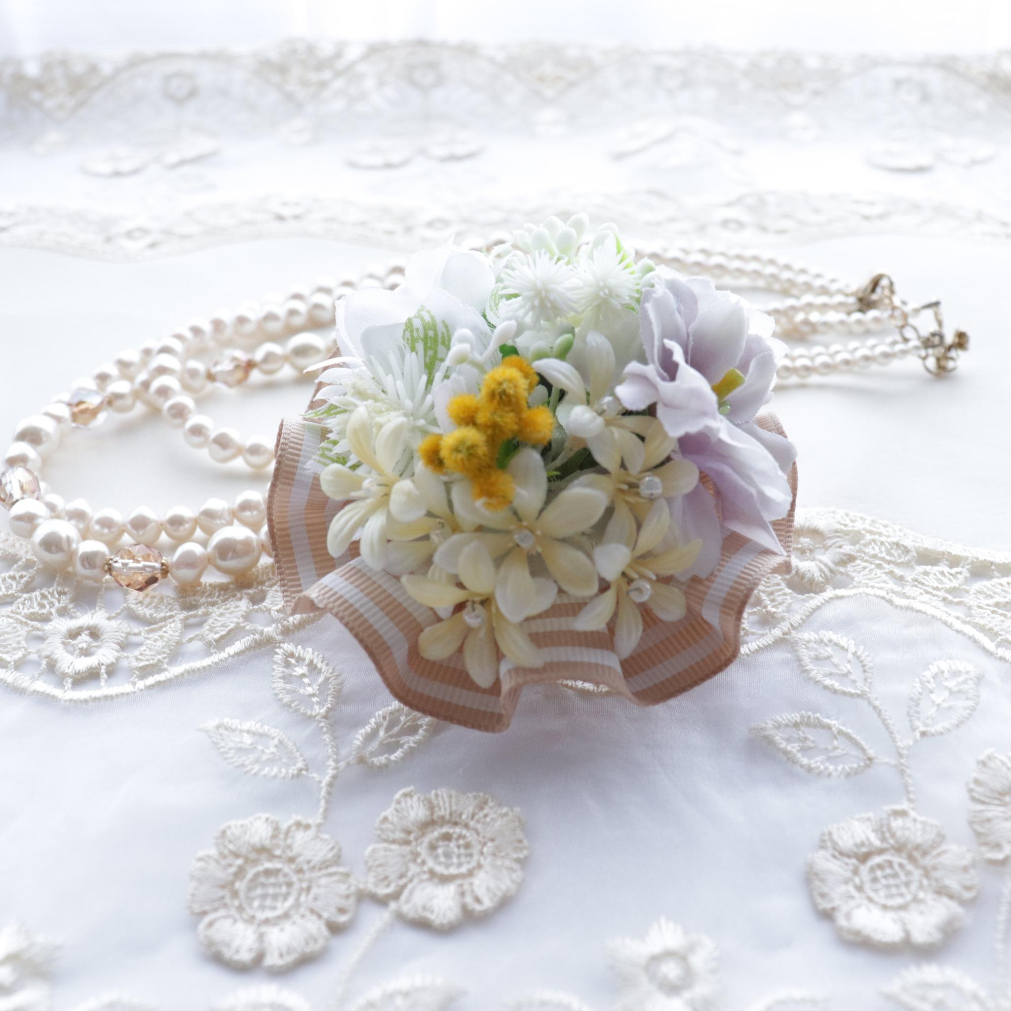 コサージュ　ミモザ　桜　コスモス　アストランテイア　（２ｗａｙタイプ）1枚目の画像