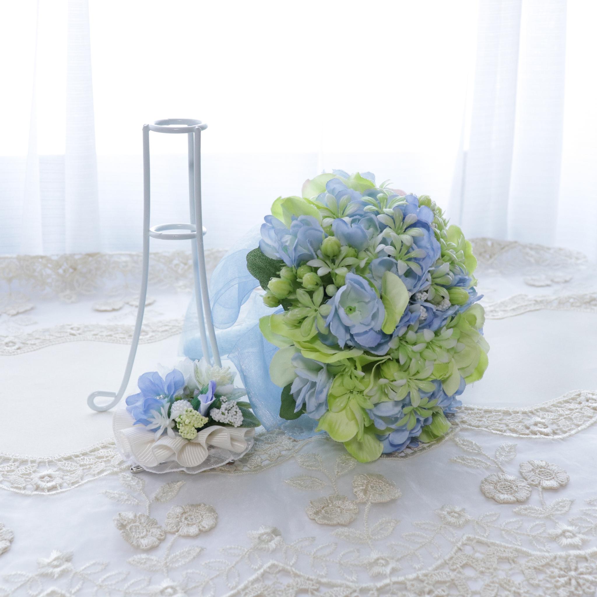 【送料込み】 ミニブーケ&コサージュ セット サムシングブルー(スタンド付)(北海道・沖縄のみ別途送料) | 2枚目