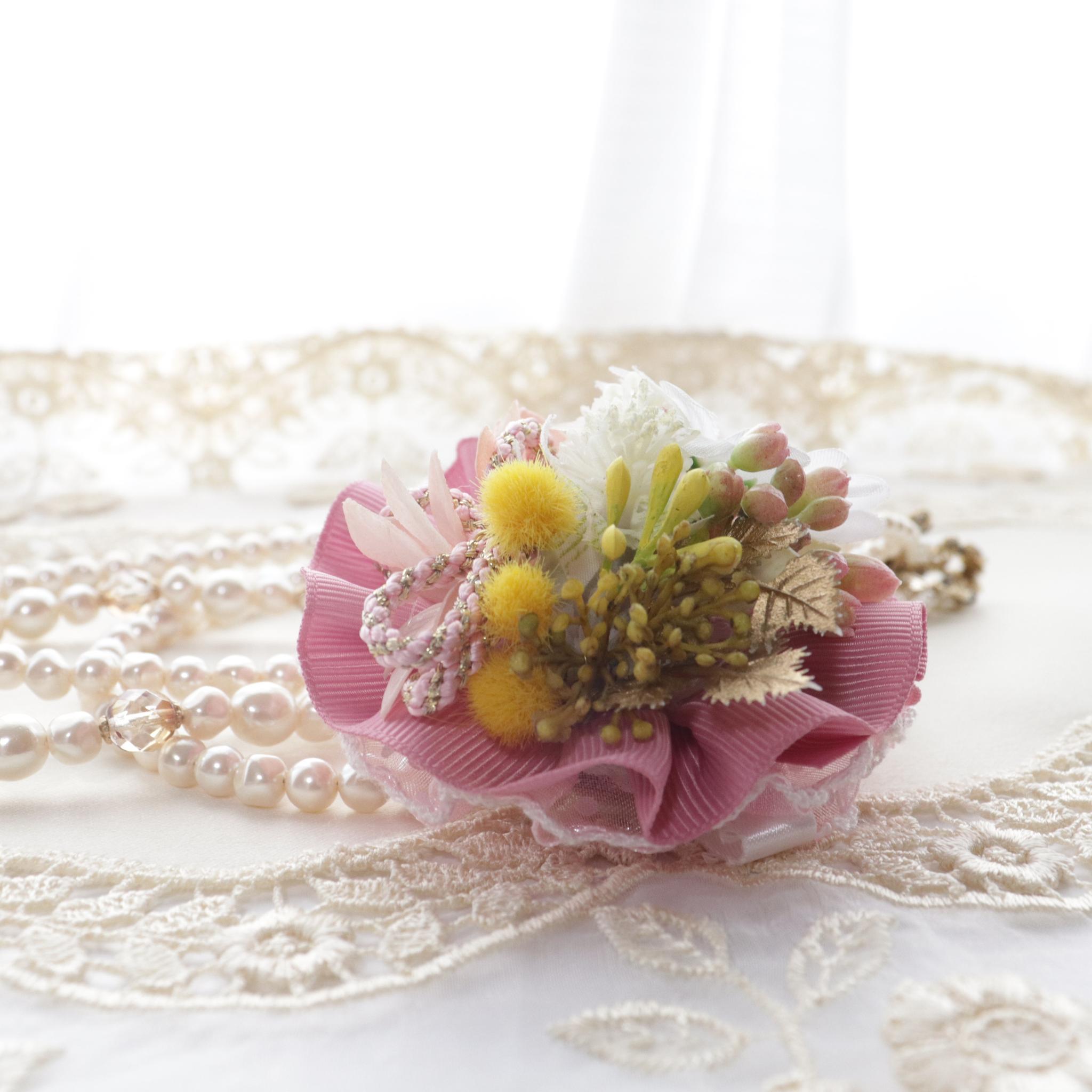 コサージュ (ピンク)マーガレッド・ミモザ・ベリー・アストランティア (2way脱着タイプ) | 3枚目